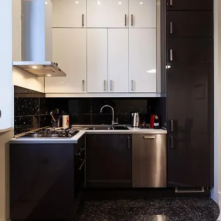 Casa Delle 5 Giornate Di Апартаменты *