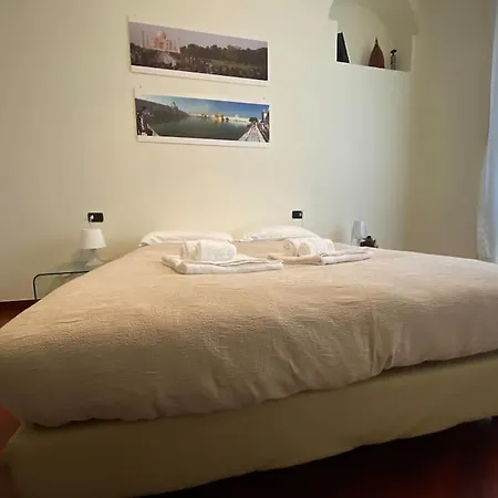 Casa Delle 5 Giornate Di Апартаменты *
