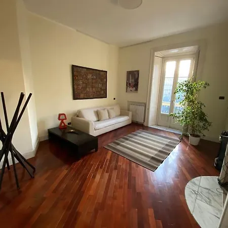 Casa Delle 5 Giornate Di Апартаменты *